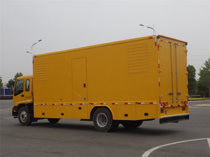 三都镇发电车出租- 柴油发电机油箱怎么清洗