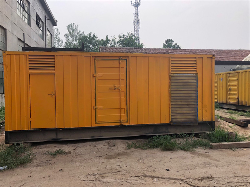 三都镇柴油发电机如何判断新机油是否已经完全充满机油滤清器？