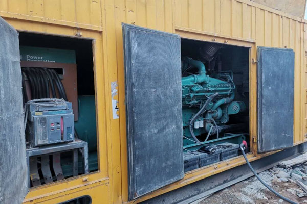 三都镇发电机组夏季保养的注意事项有哪些？