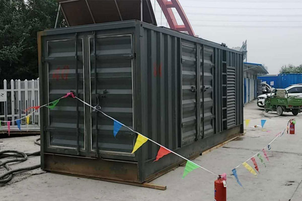 三都镇发电机租赁空气滤清器多久更换一次？